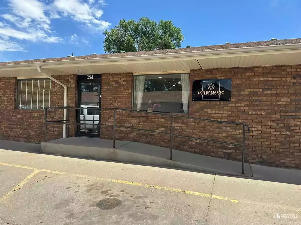 625 West Platte Avenue — Sale in Fort Morgan, CO, photo 2 of 5