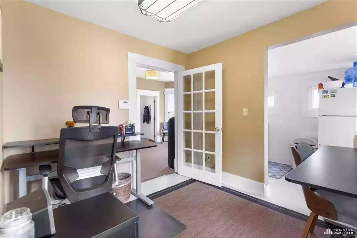 1001 Cleveland Avenue — Sale in Loveland, CO, photo 2 of 7