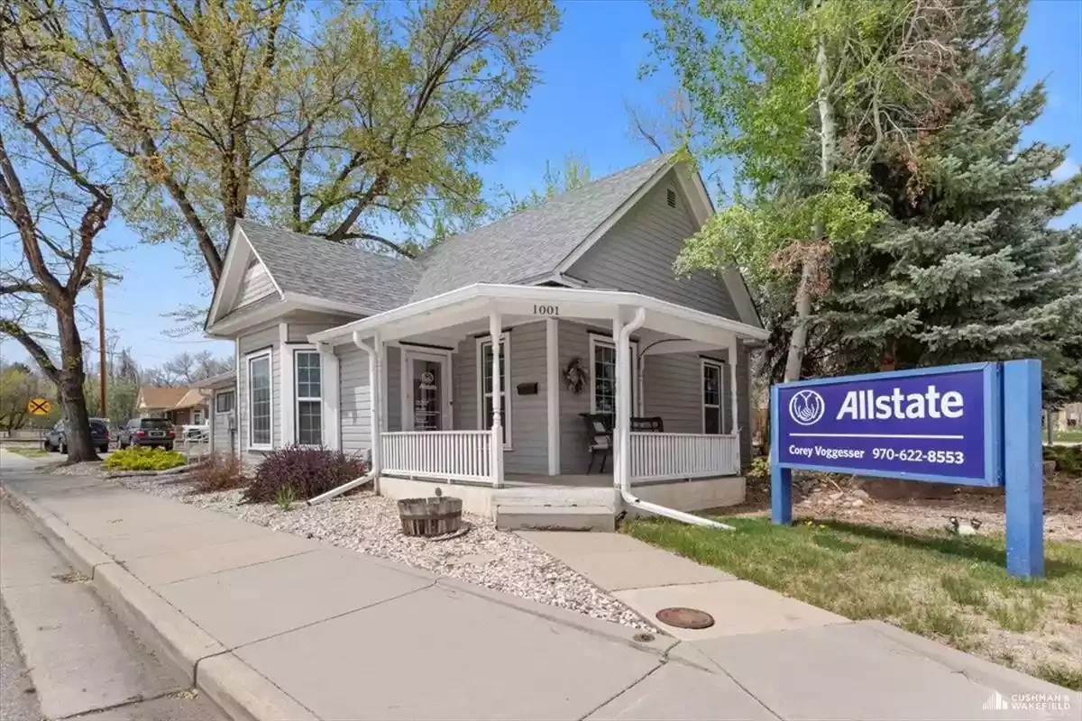 1001 Cleveland Avenue — Sale in Loveland, CO, photo 5 of 7