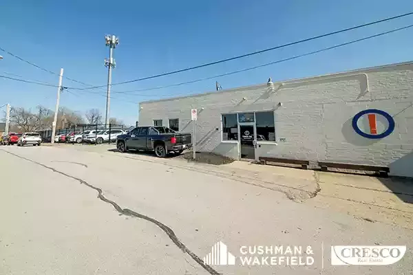275 W. Market Street — Sale in Akron, OH, photo 6 of 8