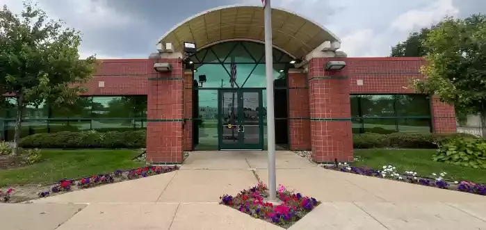Groesbeck 13 Mile — Sale in Fraser, MI, photo 1 of 3