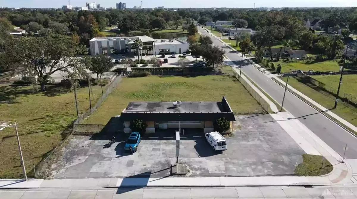 1919 South Orange Blossom Trail — Sale in Orlando, FL, photo 1 of 1