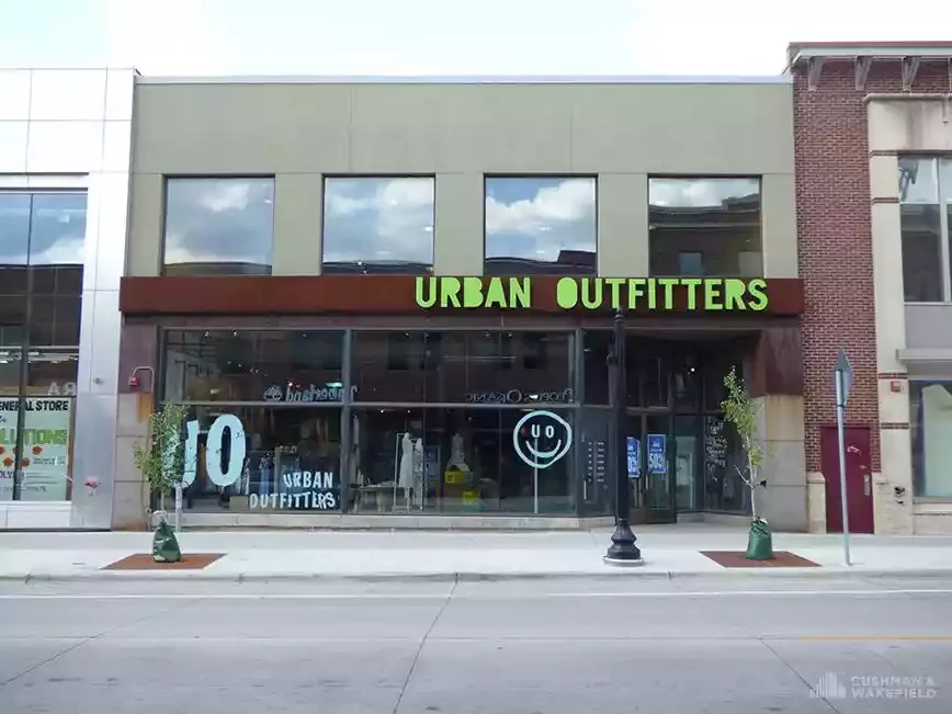 Urban Outfitters — Sale in Minneapolis, MN, photo 1 of 1