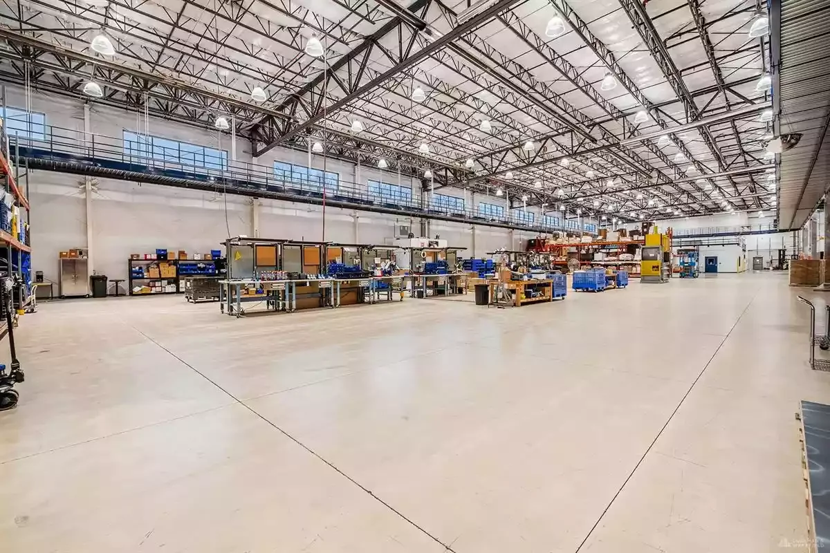 2021 Wellworth - photo 6 - Jackson, MI