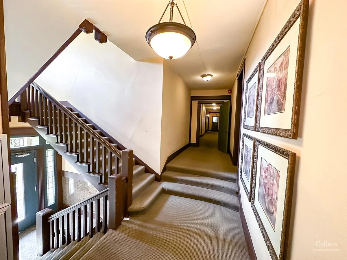 The Regis Apartments | Seattle, WA — Sale in Seattle, WA, photo 2 of 4