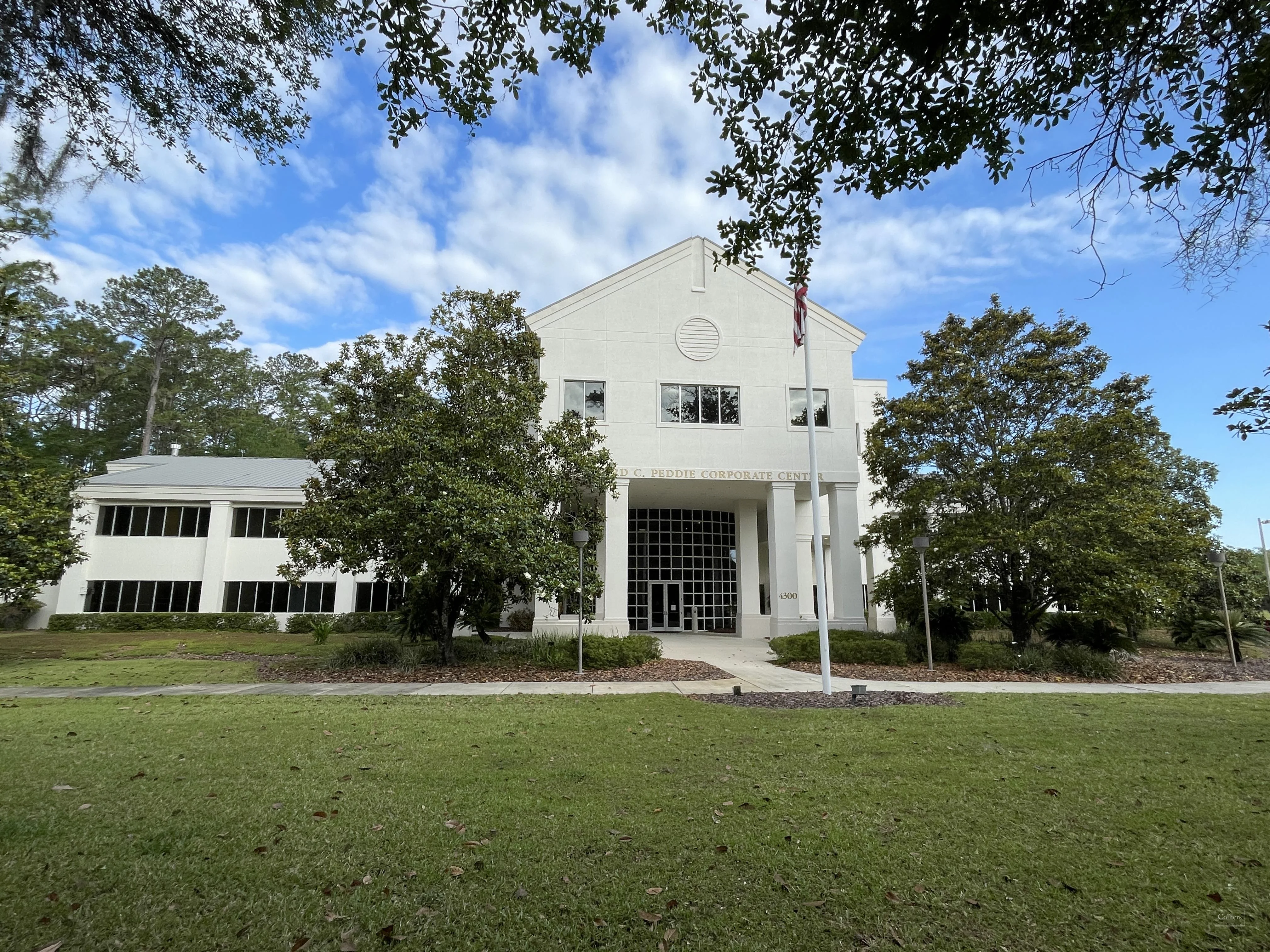 4300 NW 89th Blvd, Gainesville, FL 32606 - 40,179± SF Executive Office Building for Sale