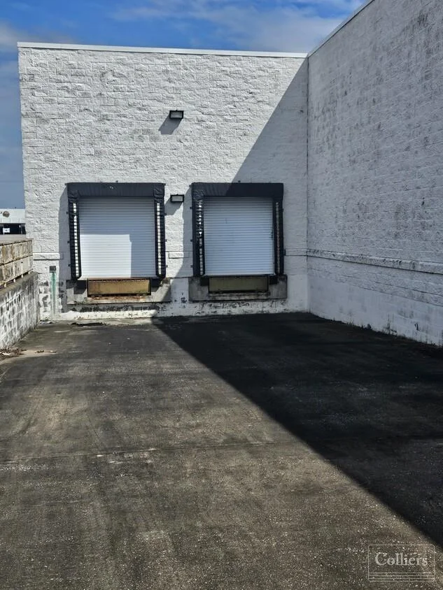Under Contract I Freestanding Building — Sale in Texas City, TX, photo 2 of 4