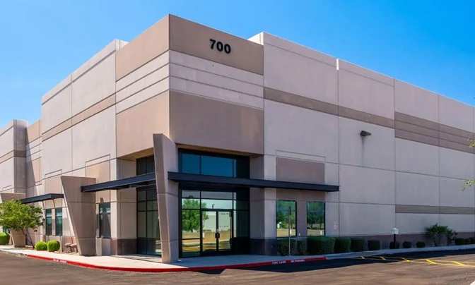 Light Distribution Industrial Condominium for Sale in… — Sale in Goodyear, AZ, photo 6 of 7