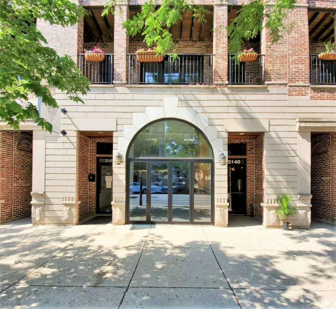 Three-Property NNN-Leased Retail Condo Portfolio — Sale in Chicago, IL, photo 2 of 3