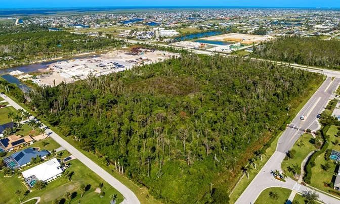 Prime Development Opportunity | 1.5-Acre Land Parcel — Sale in Cape Coral, FL, photo 2 of 2