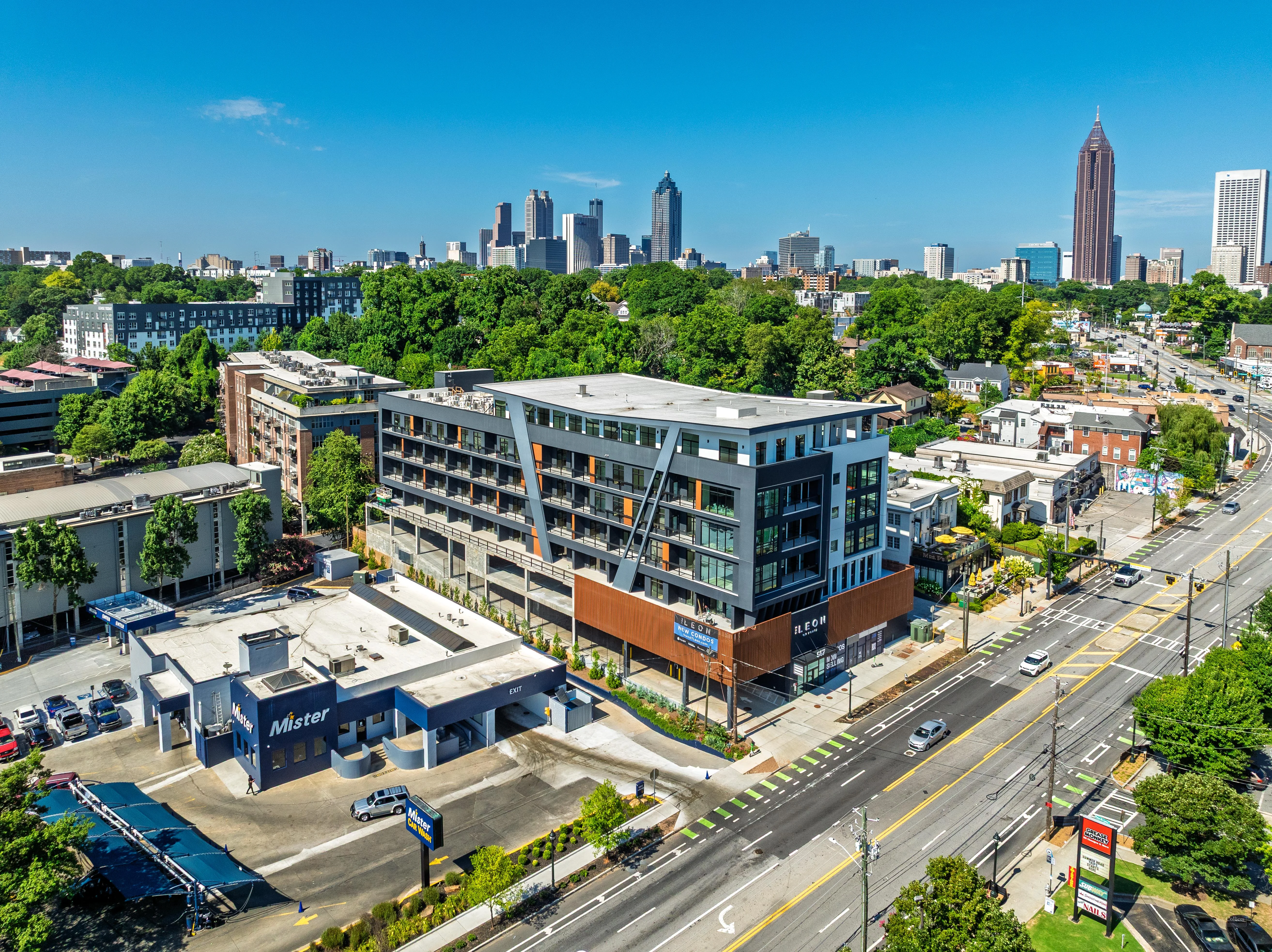 The Leon — Sale in Atlanta, GA, photo 2 of 8