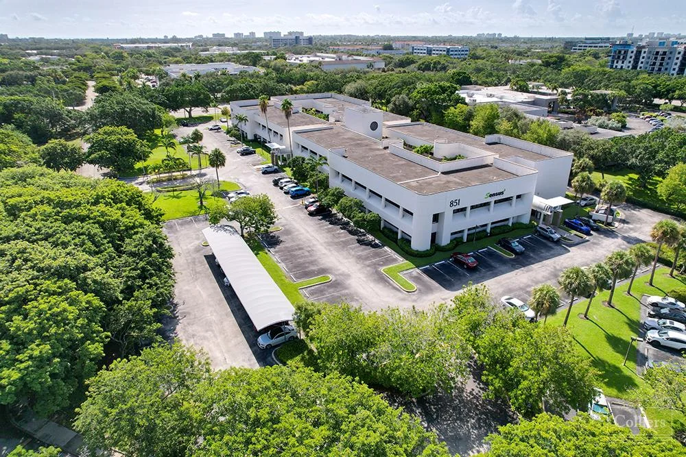 Value-Add Office – Premier Boca Location — Sale in Boca Raton, FL, photo 2 of 8