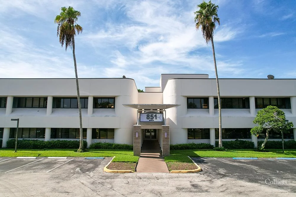 Value-Add Office – Premier Boca Location — Sale in Boca Raton, FL, photo 3 of 8