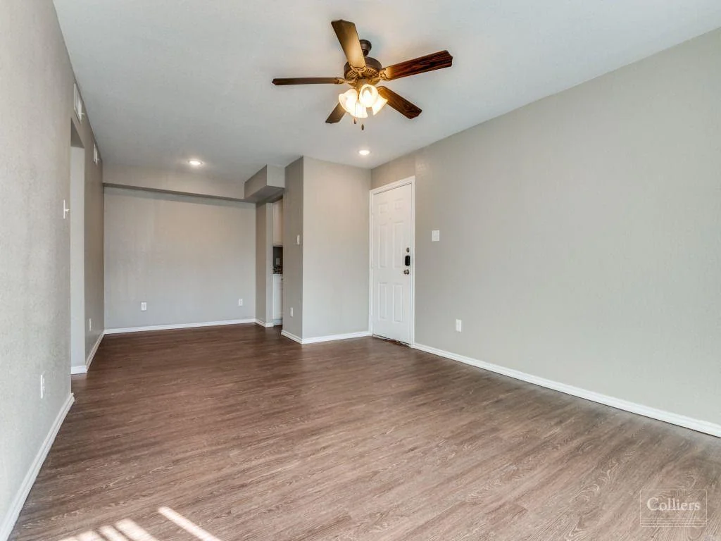 Estrella at Kiest — Sale in Dallas, TX, photo 7 of 8