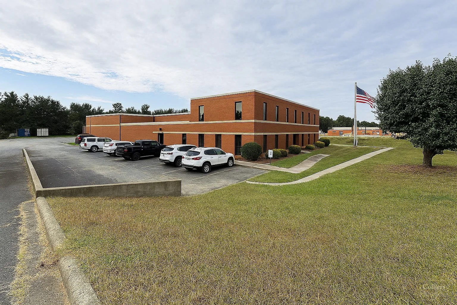 ±14,480 SF Industrial Space | For Sale — Sale in Monroe, NC, photo 1 of 8