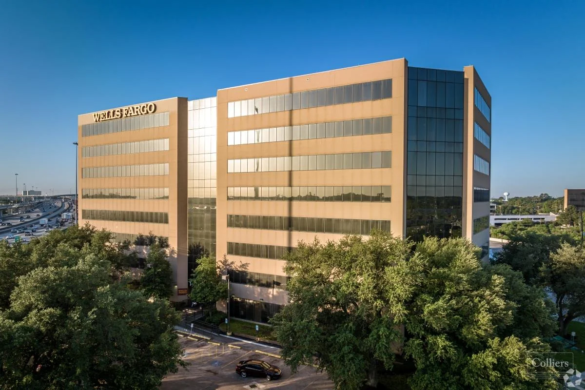 Sold I Wells Fargo Tower