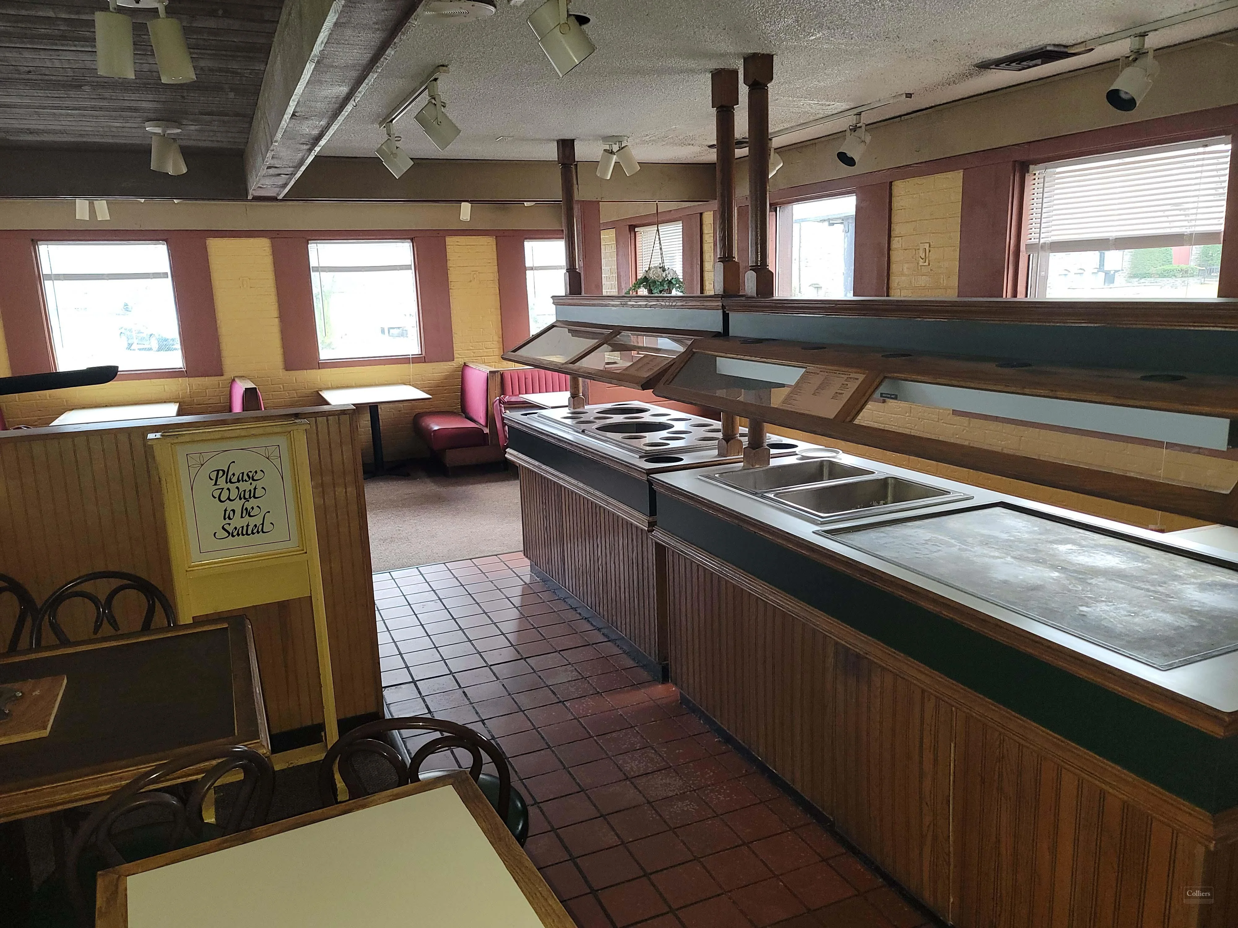 For Sale | Former Restaurant in Endicott, NY — Sale in Endicott, NY, photo 2 of 3
