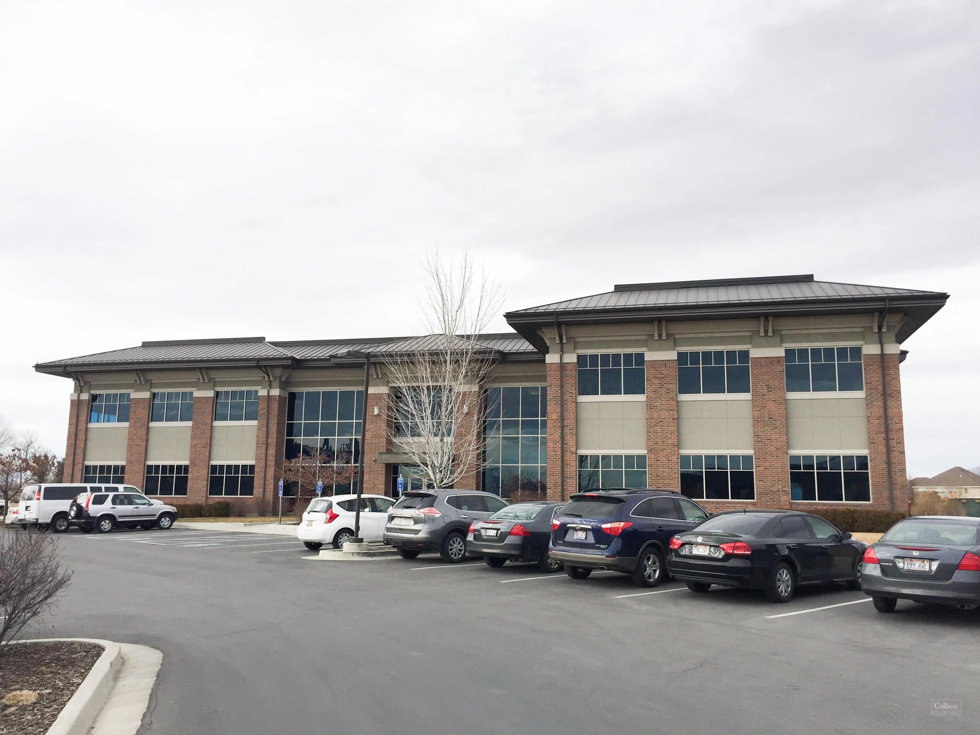 Pleasant Grove Office | For Sale — Sale in Pleasant Grove, UT, photo 1 of 8