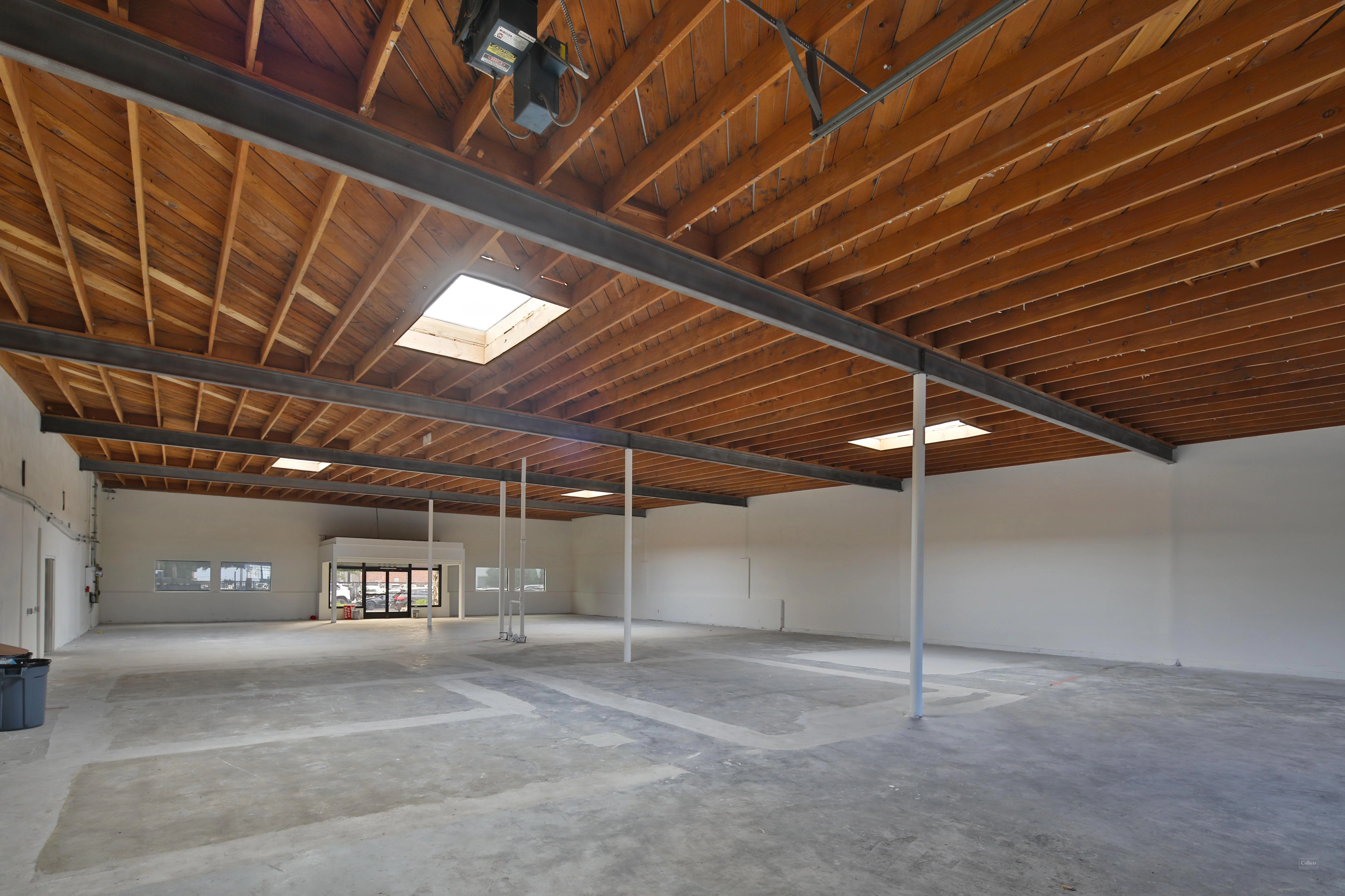 2-Building Portfolio Sale - 14,837 SF Multi-Use… — Sale in Los Angeles, CA, photo 3 of 8