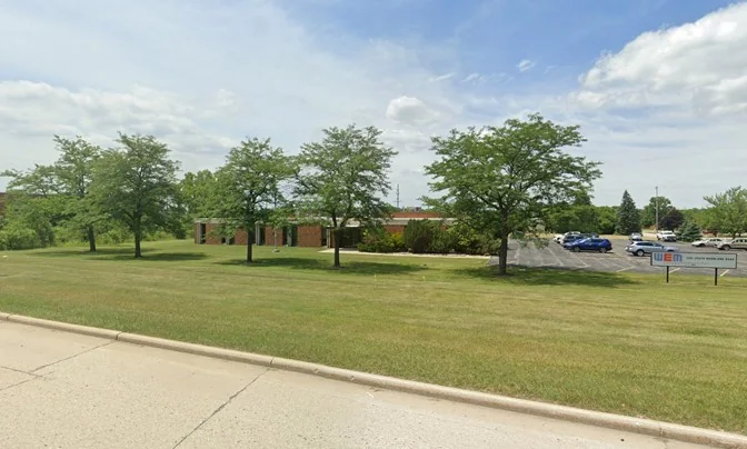 Single Tenant Industrial Building For Sale — Sale in New Berlin, WI, photo 5 of 8
