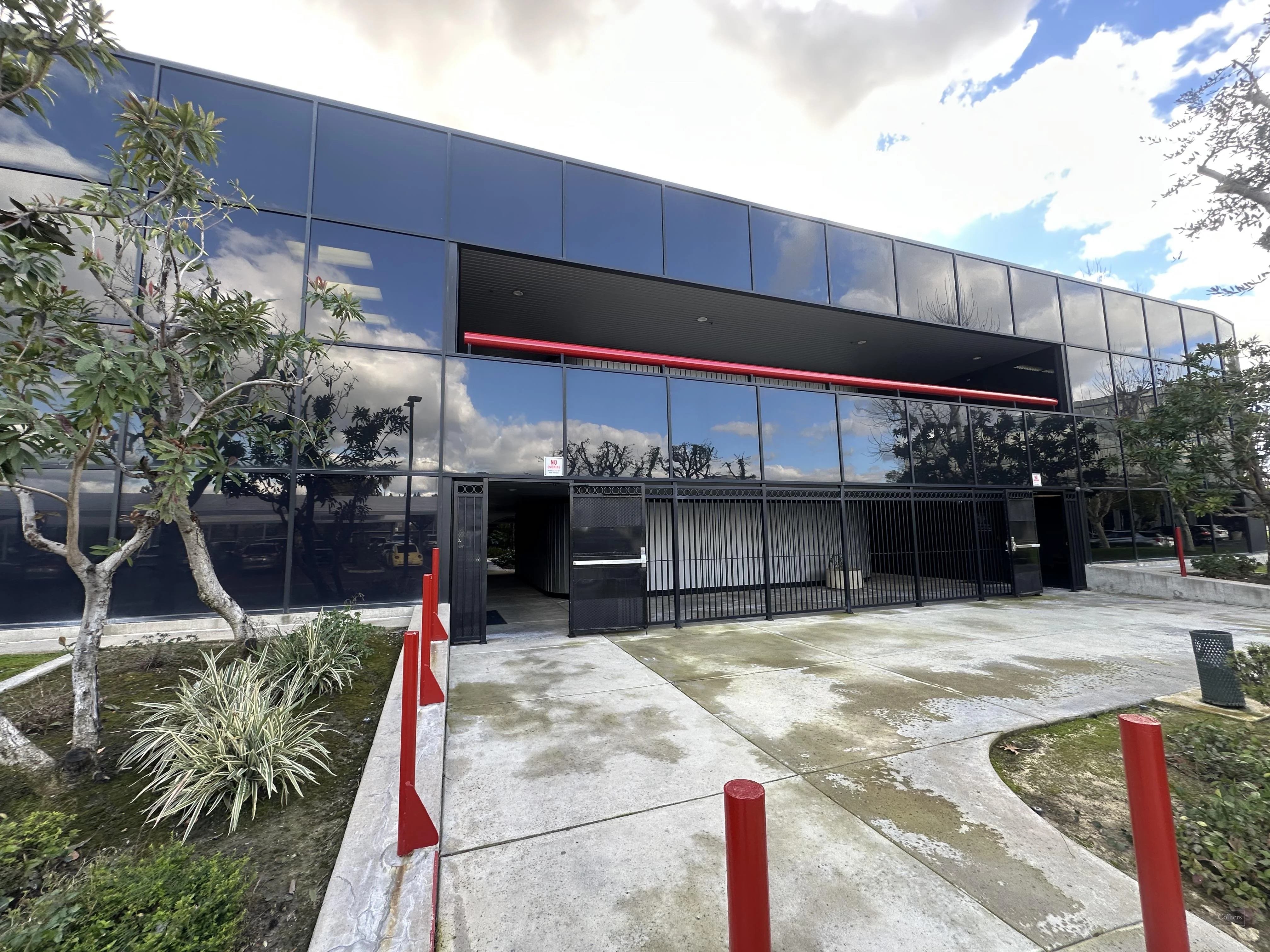 Two Professional Office Condos in Business Park Plaza — Sale in Bakersfield, CA, photo 6 of 8