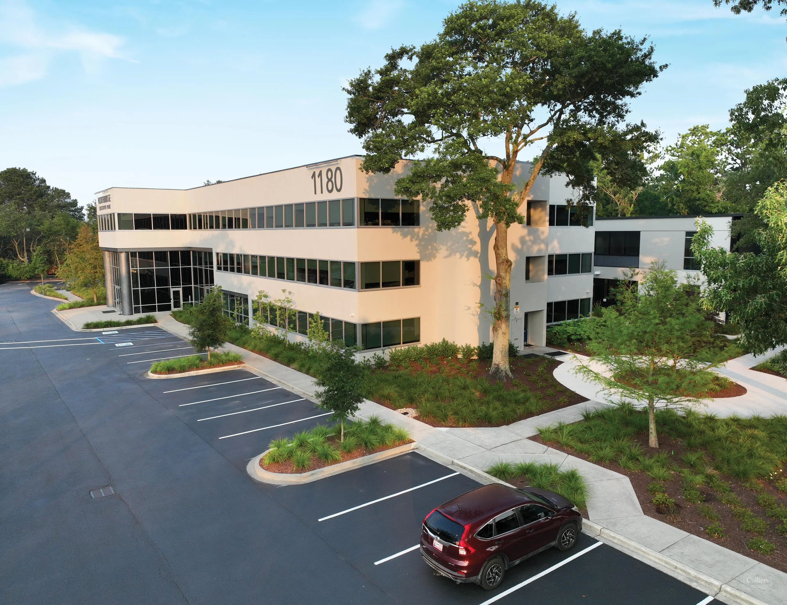 Northbridge Executive Park Office for Sale |… — Sale in Charleston, SC, photo 1 of 8