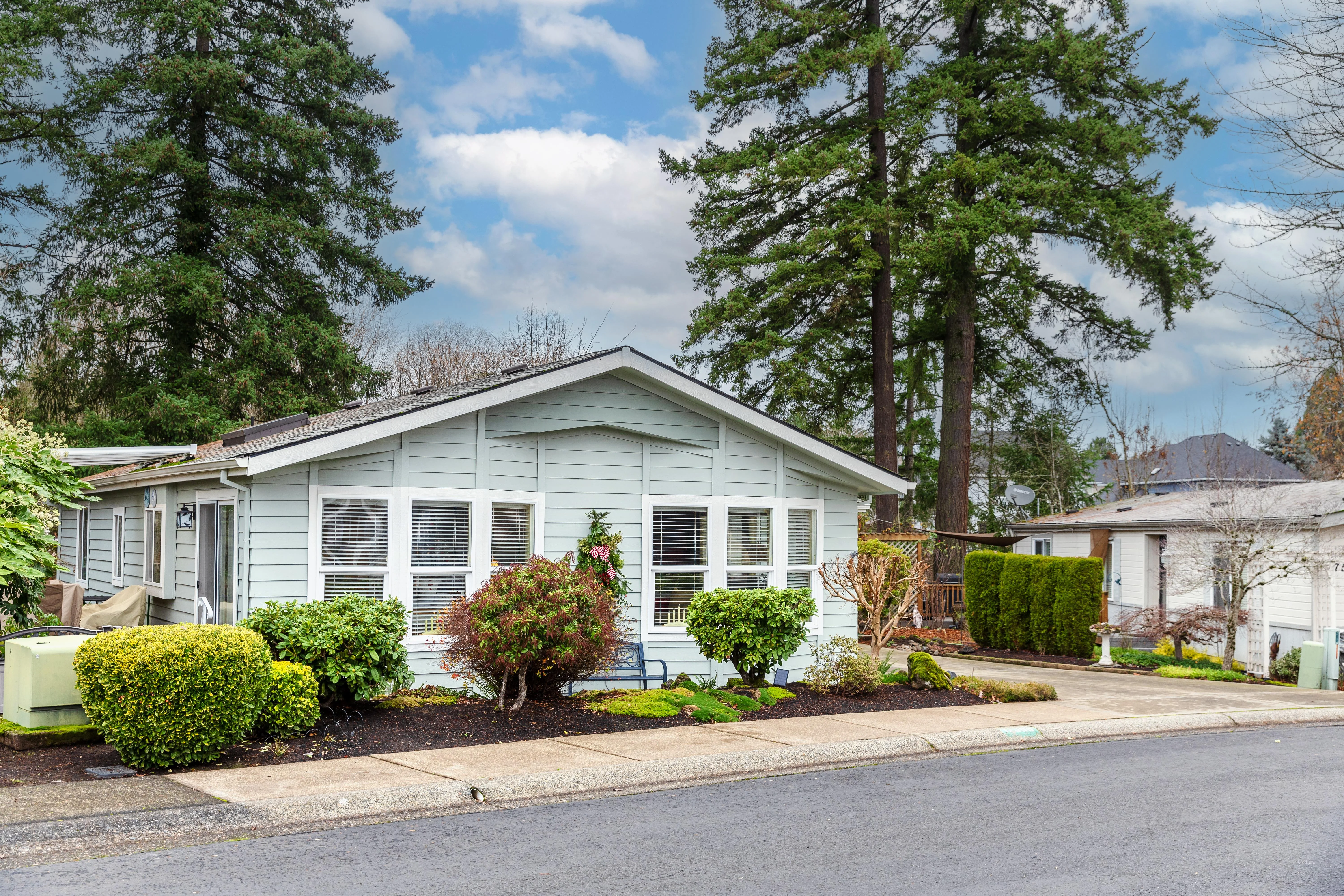 Springwood of Beaverton — Sale in Beaverton, OR, photo 6 of 8