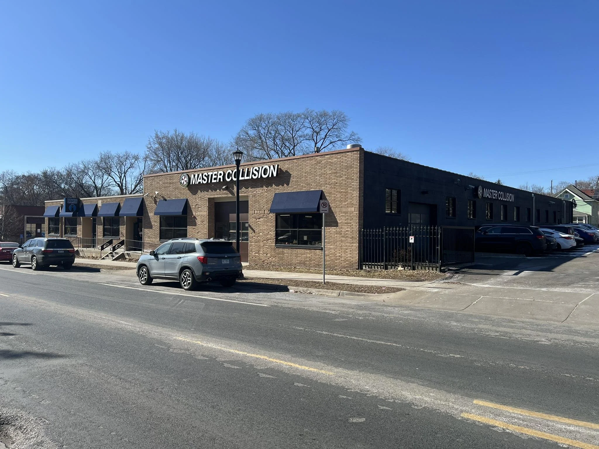 3900-3920 Nicollet Avenue — Sale in Minneapolis, MN, photo 1 of 8
