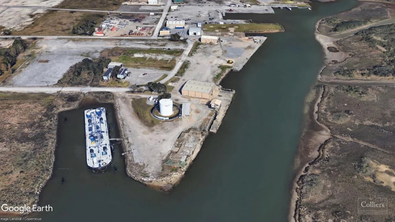 PASCAGOULA TERMINAL: STRATEGIC INDUSTRIAL GATEWAY TO… — Sale in Pascagoula, MS, photo 2 of 8