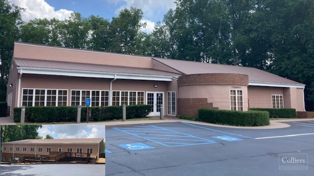 ±12,000-SF Freestanding Office Building for Sale in… — Sale in Greer, SC, photo 1 of 8