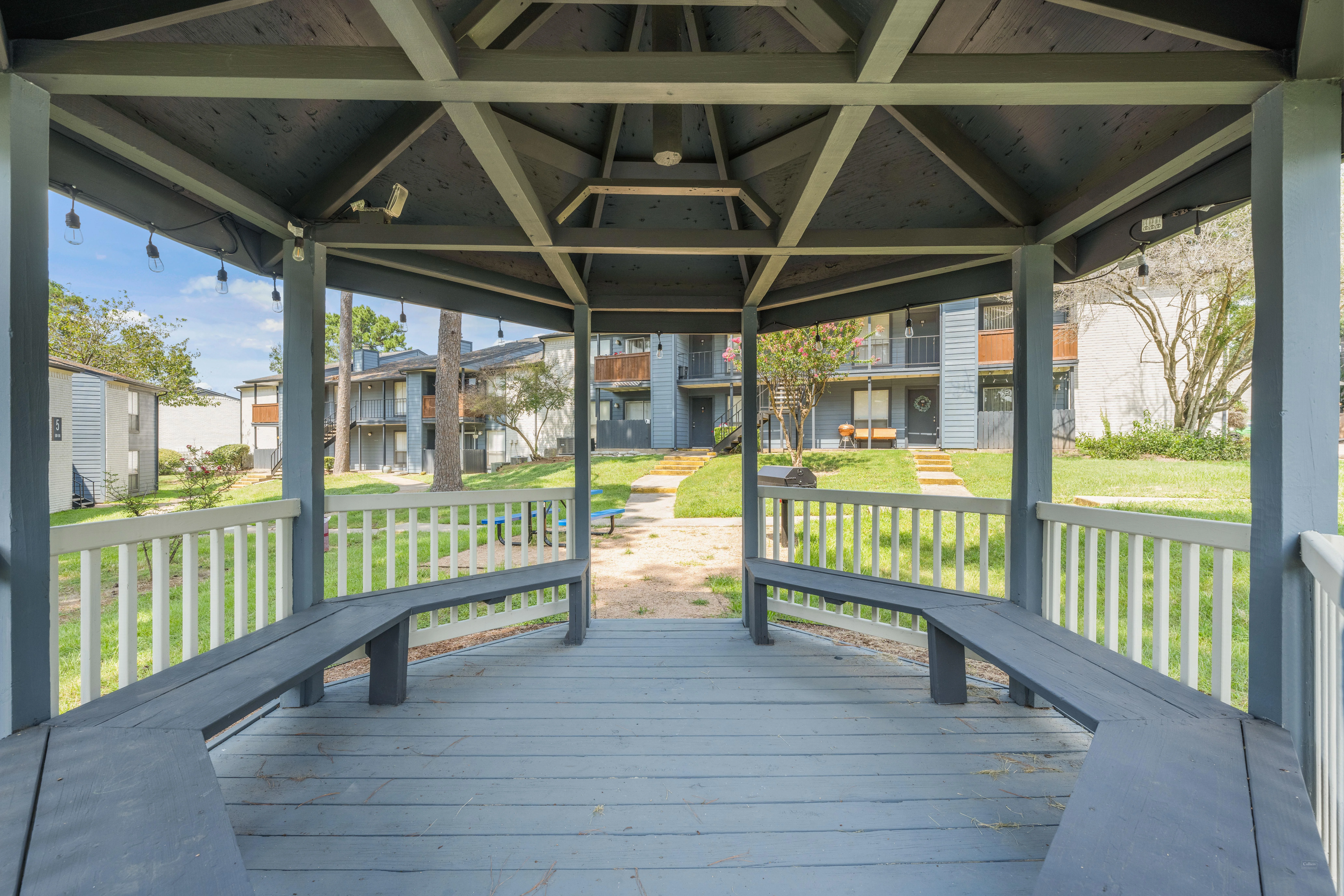 For Sale I Northside Heights Apartments — Sale in Conroe, TX, photo 2 of 7