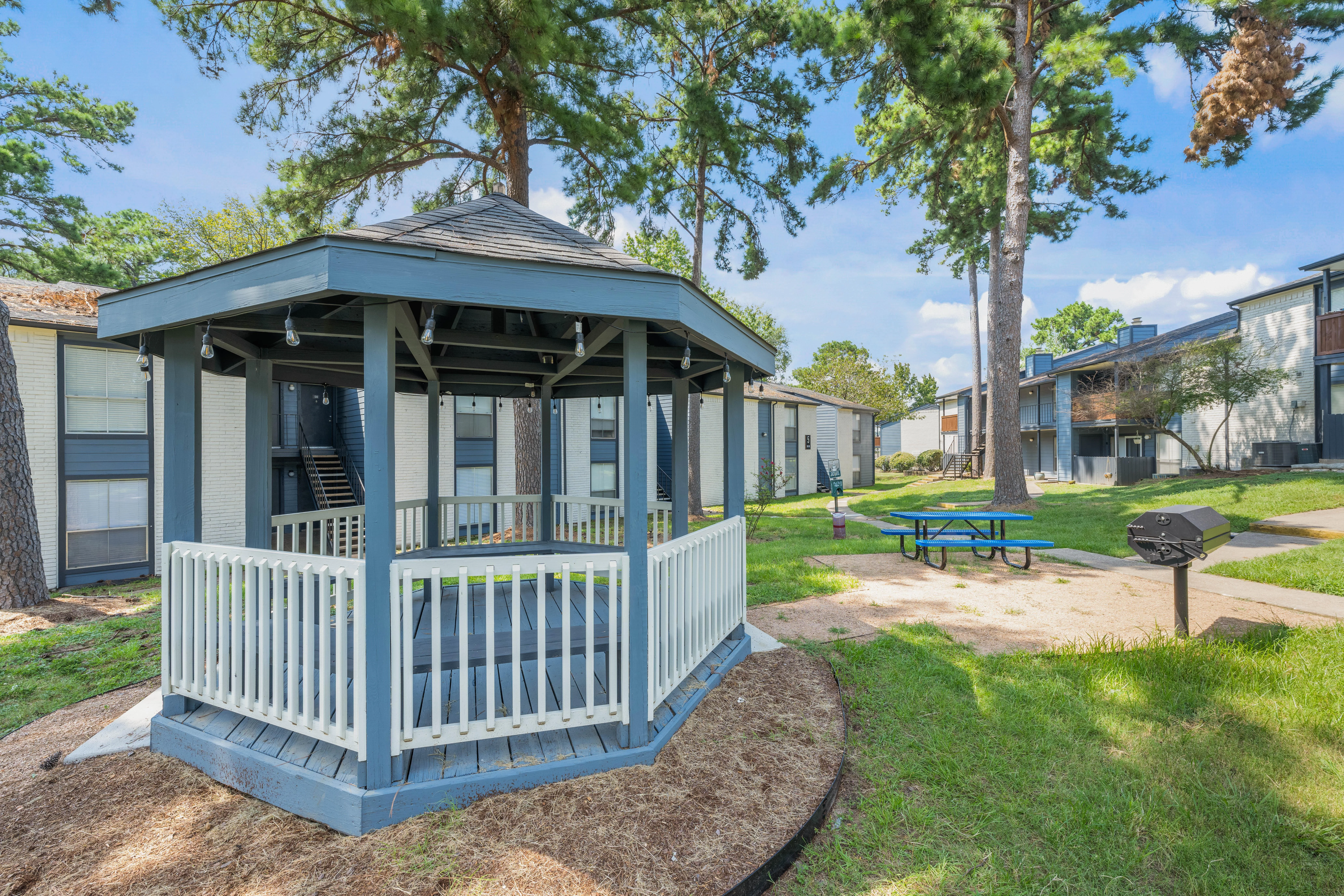 For Sale I Northside Heights Apartments — Sale in Conroe, TX, photo 3 of 7
