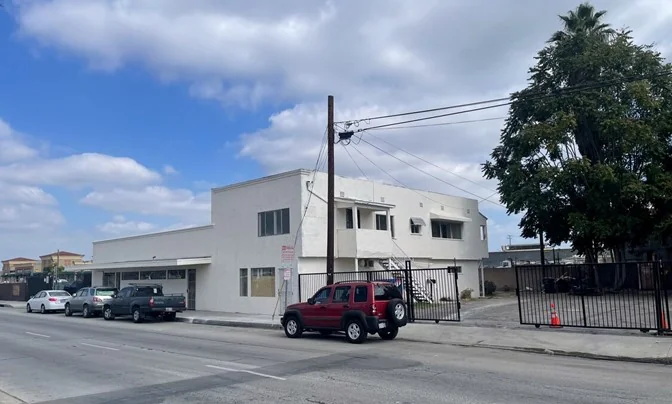 ± 27,990 SF Available For Sale — Sale in Long Beach, CA, photo 7 of 8
