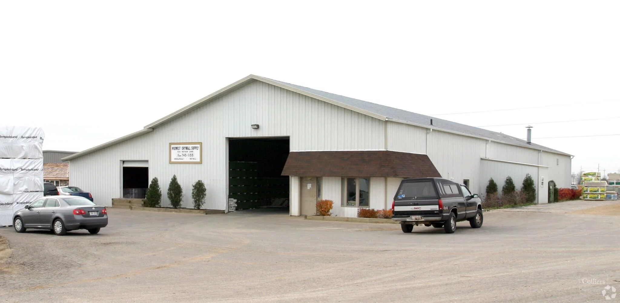 Two Buildings Totaling ±18,200 SF For Sale — Sale in Elkhorn, WI, photo 2 of 3