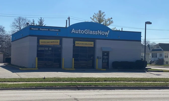 Retail | 7.95% CAP | 2,242 SF - photo 5 - Chicago Ridge, IL