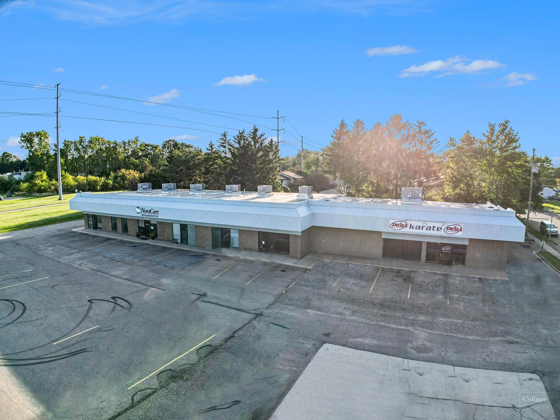 For Sale | NNN Lease Neighborhood Medical - Retail… — Sale in Lansing, MI, photo 6 of 8