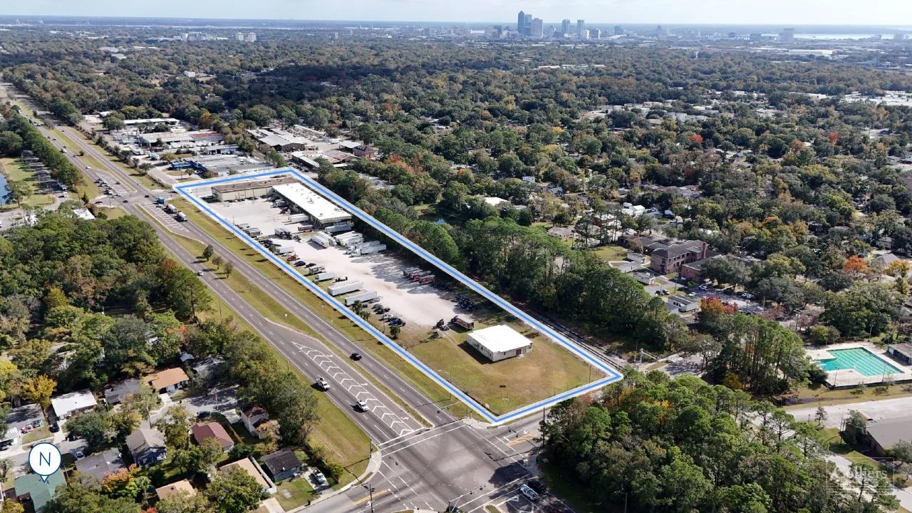 41,410± SF Warehouse on 5.04± AC for Sale — Sale in Jacksonville, FL, photo 2 of 8