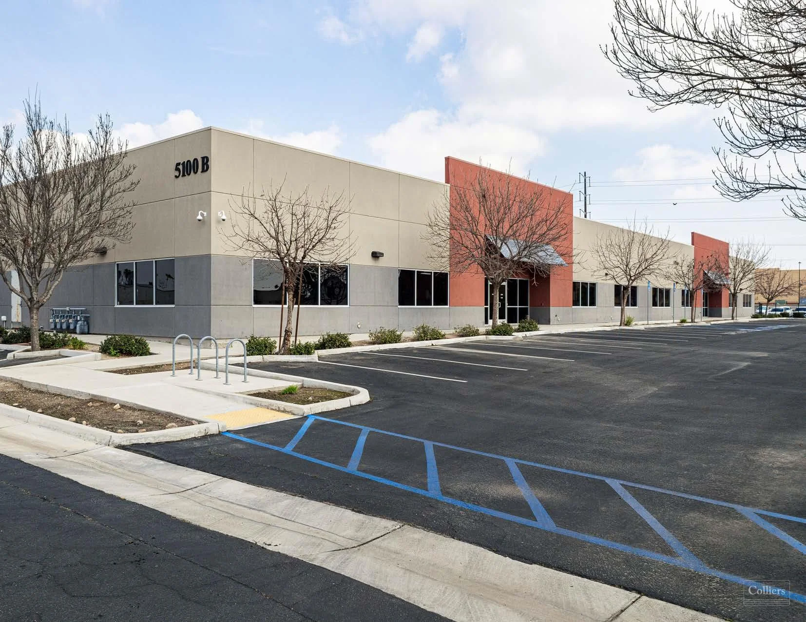 Investment Opportunity | Gosford Business Park — Sale in Bakersfield, CA, photo 1 of 8