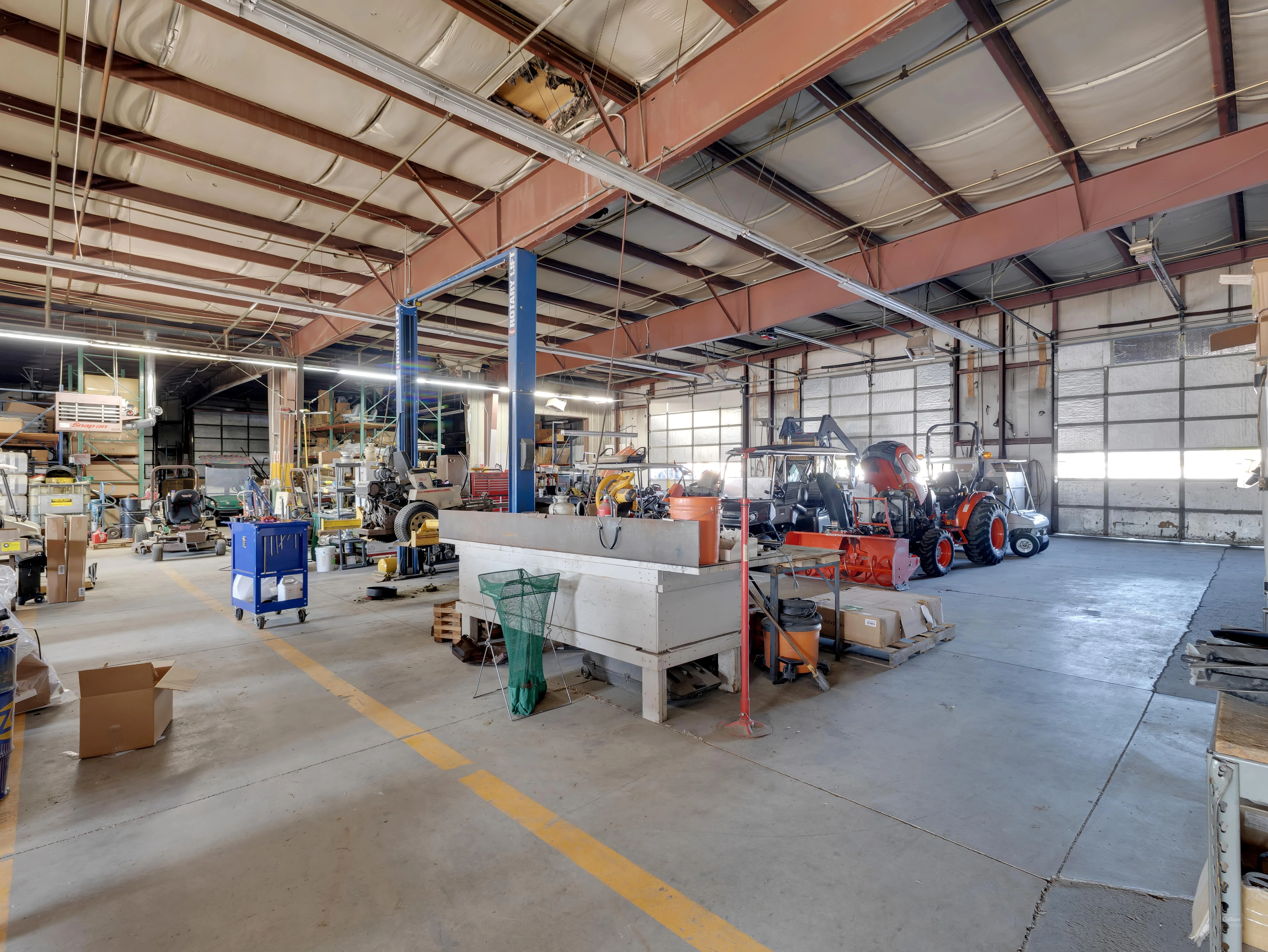 4225 S 500 W — Sale in Murray, UT, photo 5 of 8