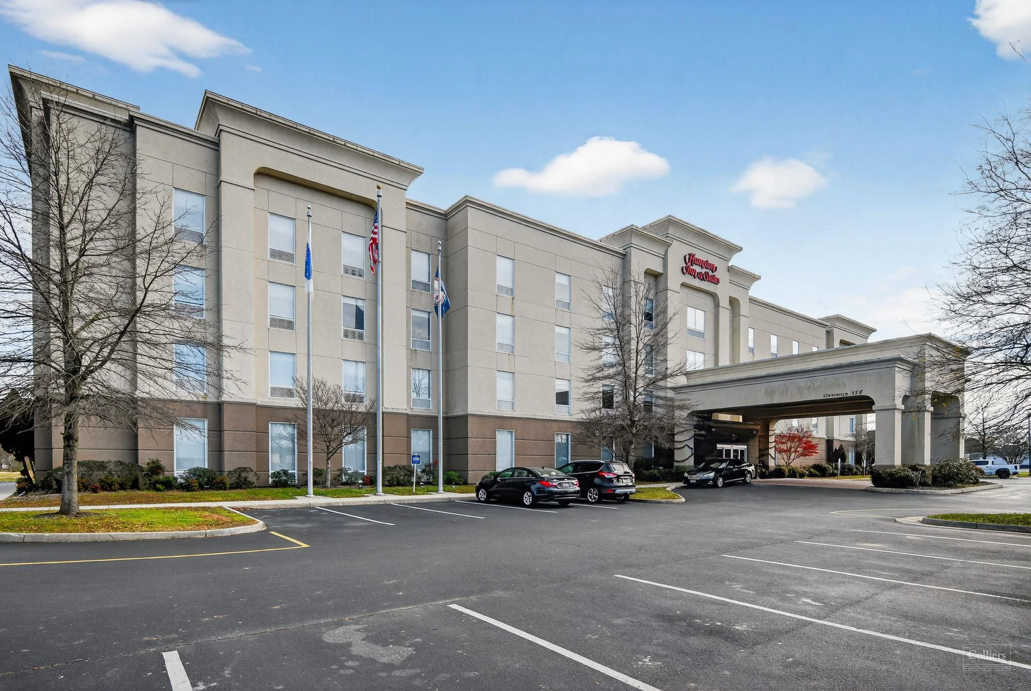 Hampton Inn & Suites Exmore — Sale in Exmore, VA, photo 1 of 8