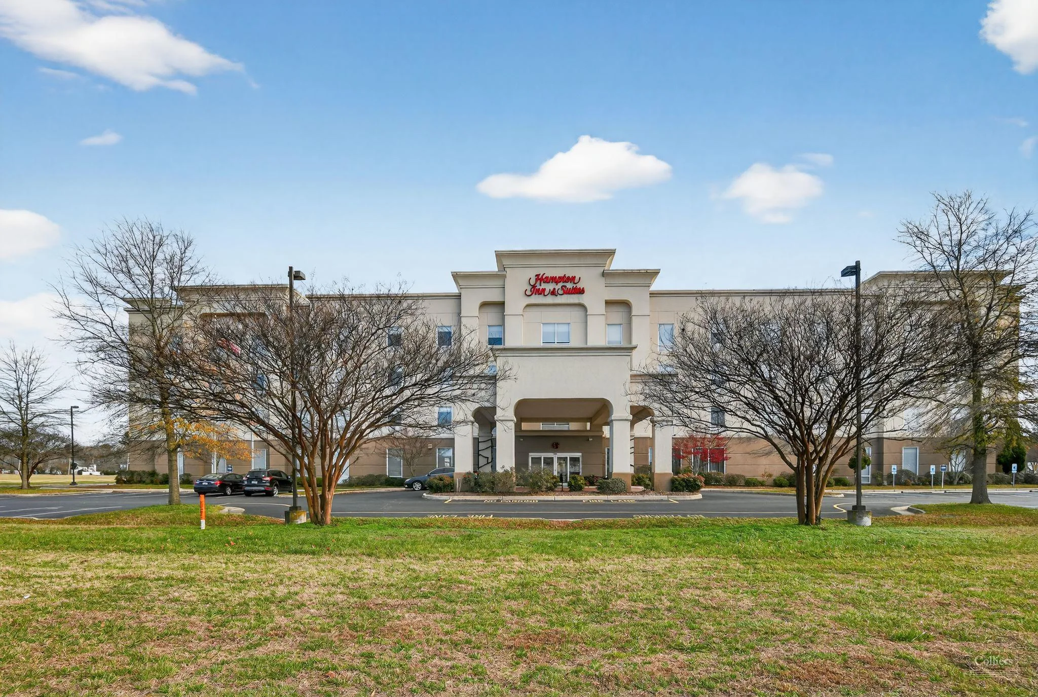 Hampton Inn & Suites Exmore — Sale in Exmore, VA, photo 3 of 8