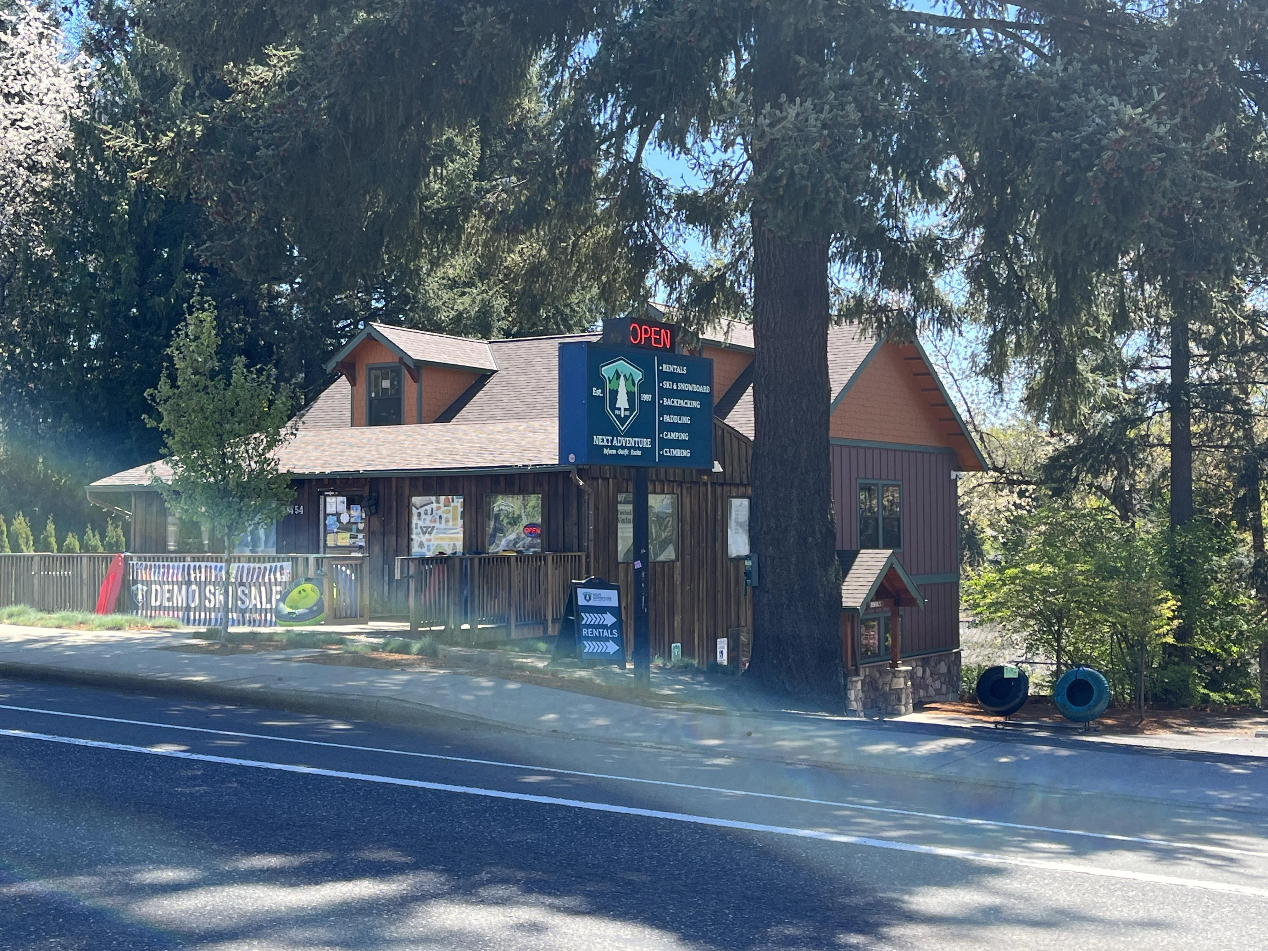 38454 Pioneer Blvd. — Sale in Sandy, OR, photo 1 of 8