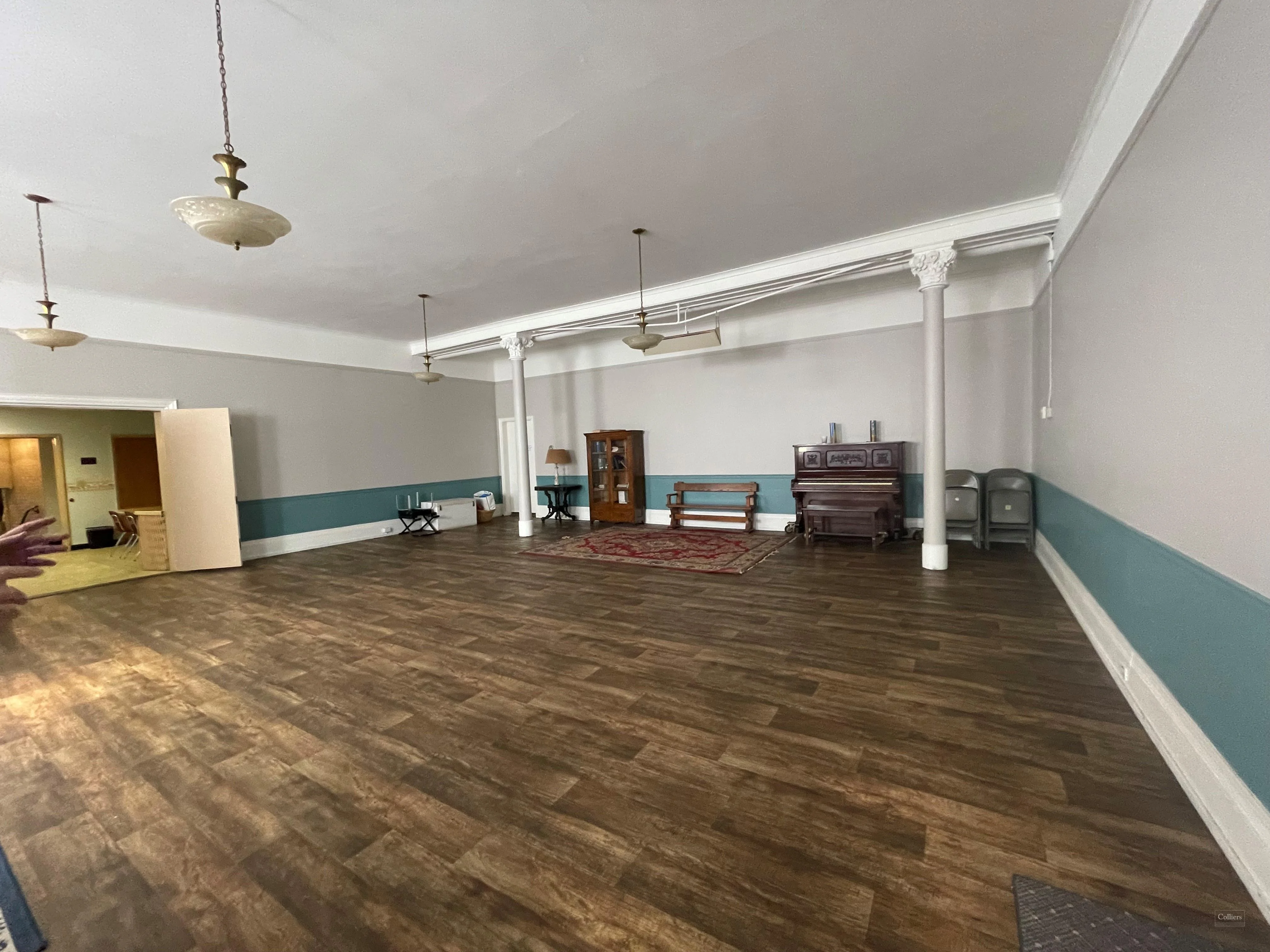 Franklin Circle Christian Church for Sale — Sale in Cleveland, OH, photo 5 of 8