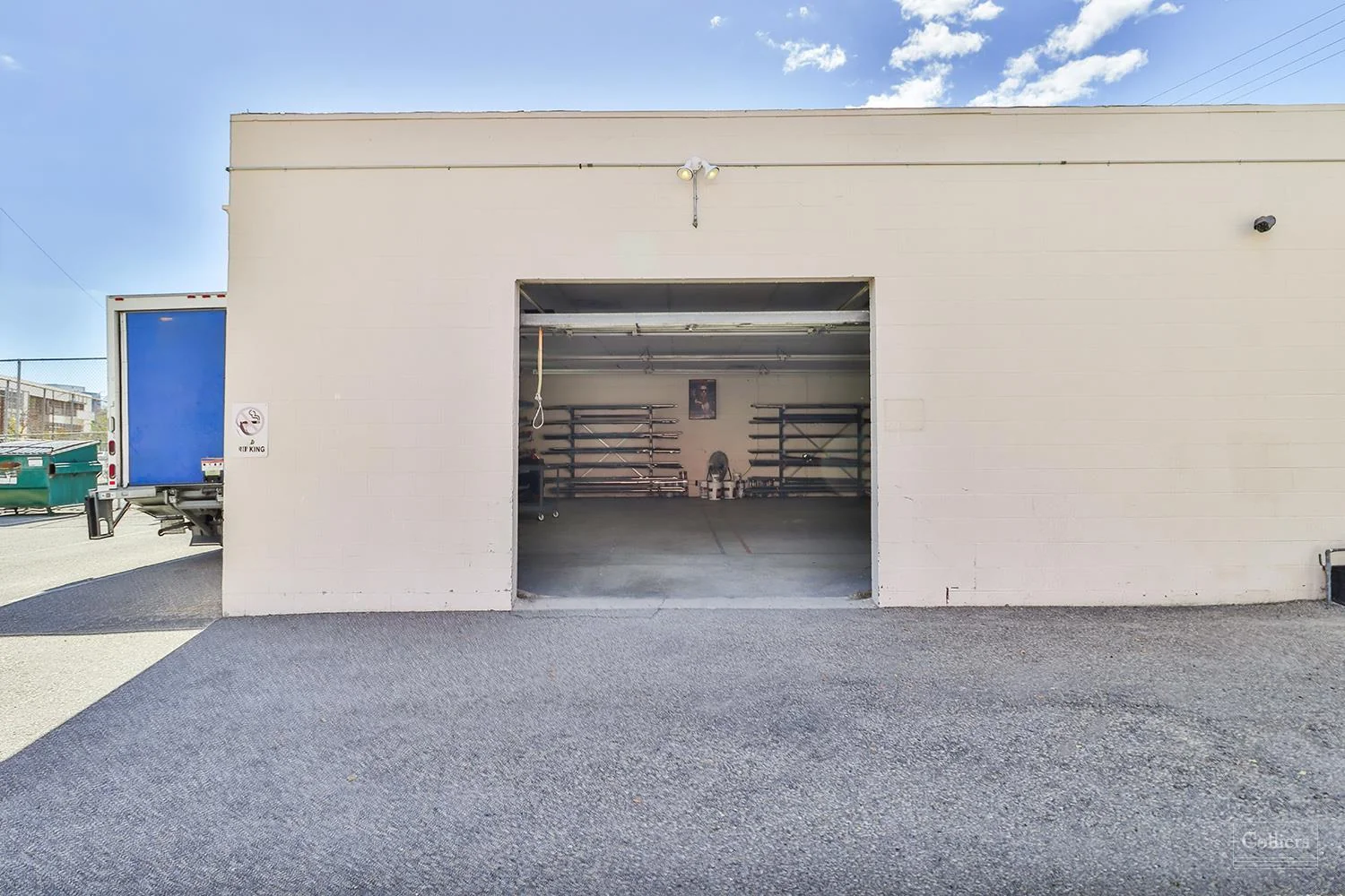 For Sale in Burbank: 11,521 SF Industrial Building — Sale in Burbank, CA, photo 5 of 8