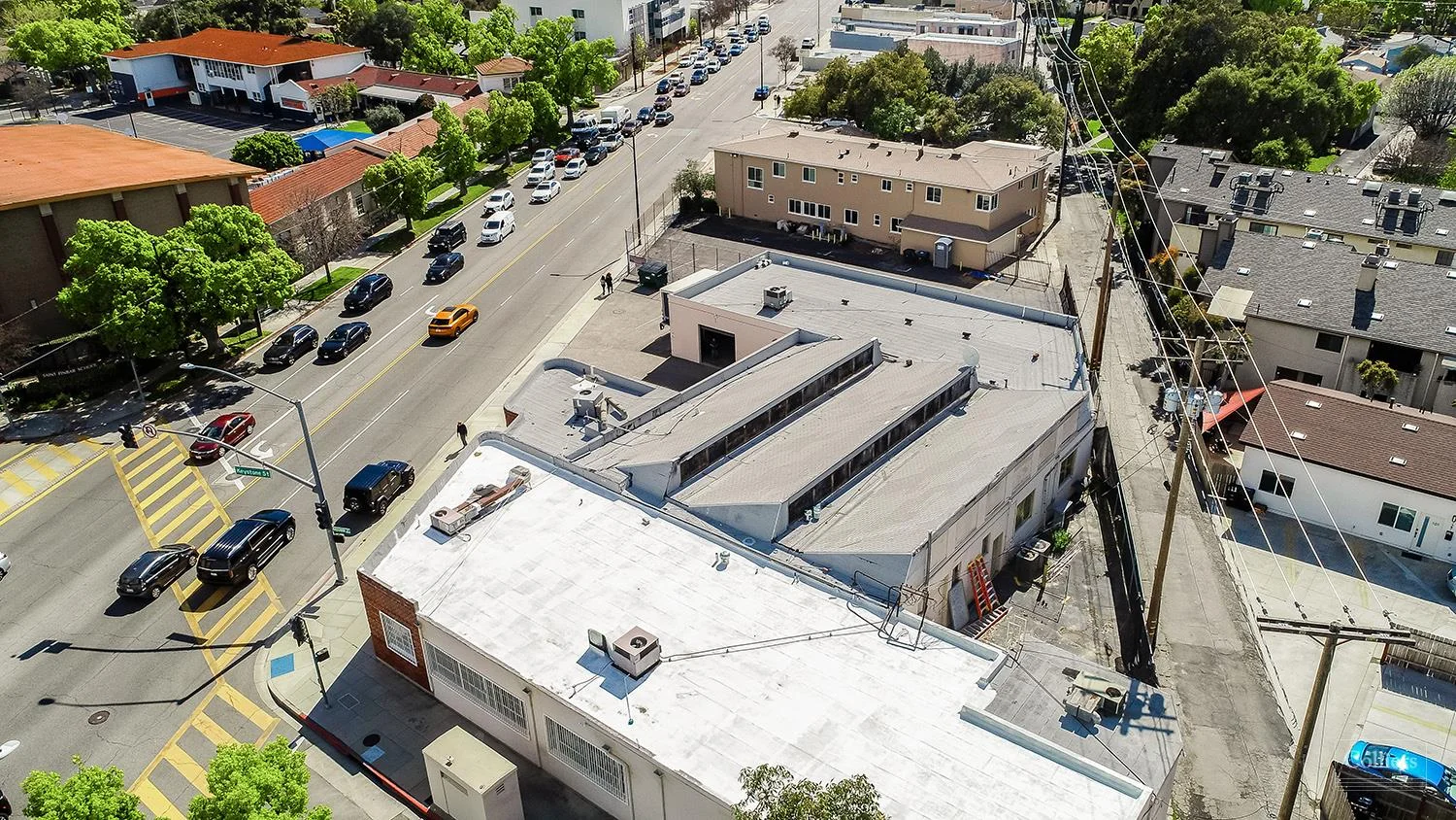 For Sale in Burbank: 11,521 SF Industrial Building — Sale in Burbank, CA, photo 7 of 8