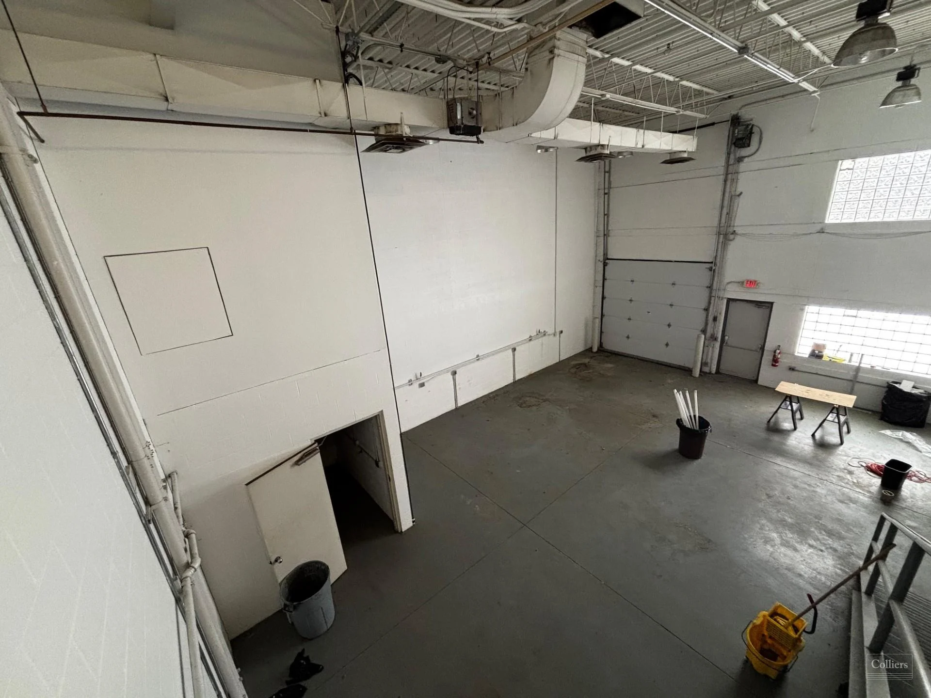 For Sale - 29,400 SF - Industrial/Flex — Sale in Lake Orion, MI, photo 5 of 8