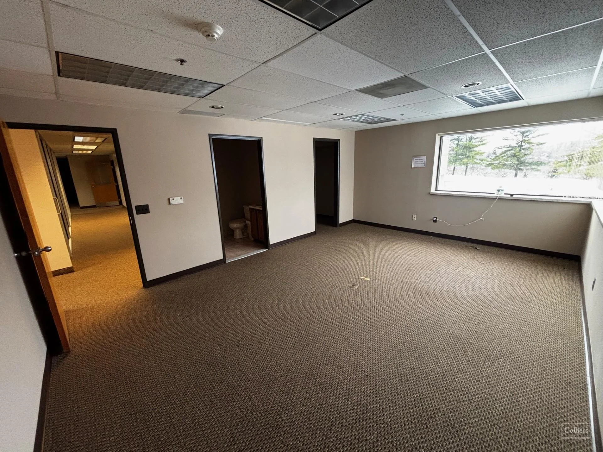 For Sale - 29,400 SF - Industrial/Flex — Sale in Lake Orion, MI, photo 8 of 8