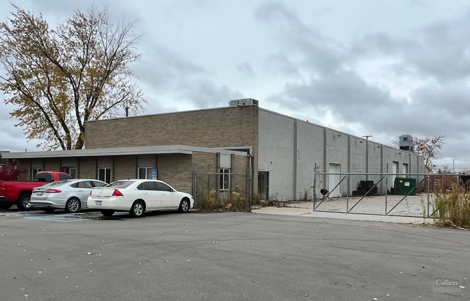 For Sale - 10,917 SF - Industrial — Sale in Troy, MI, photo 1 of 8