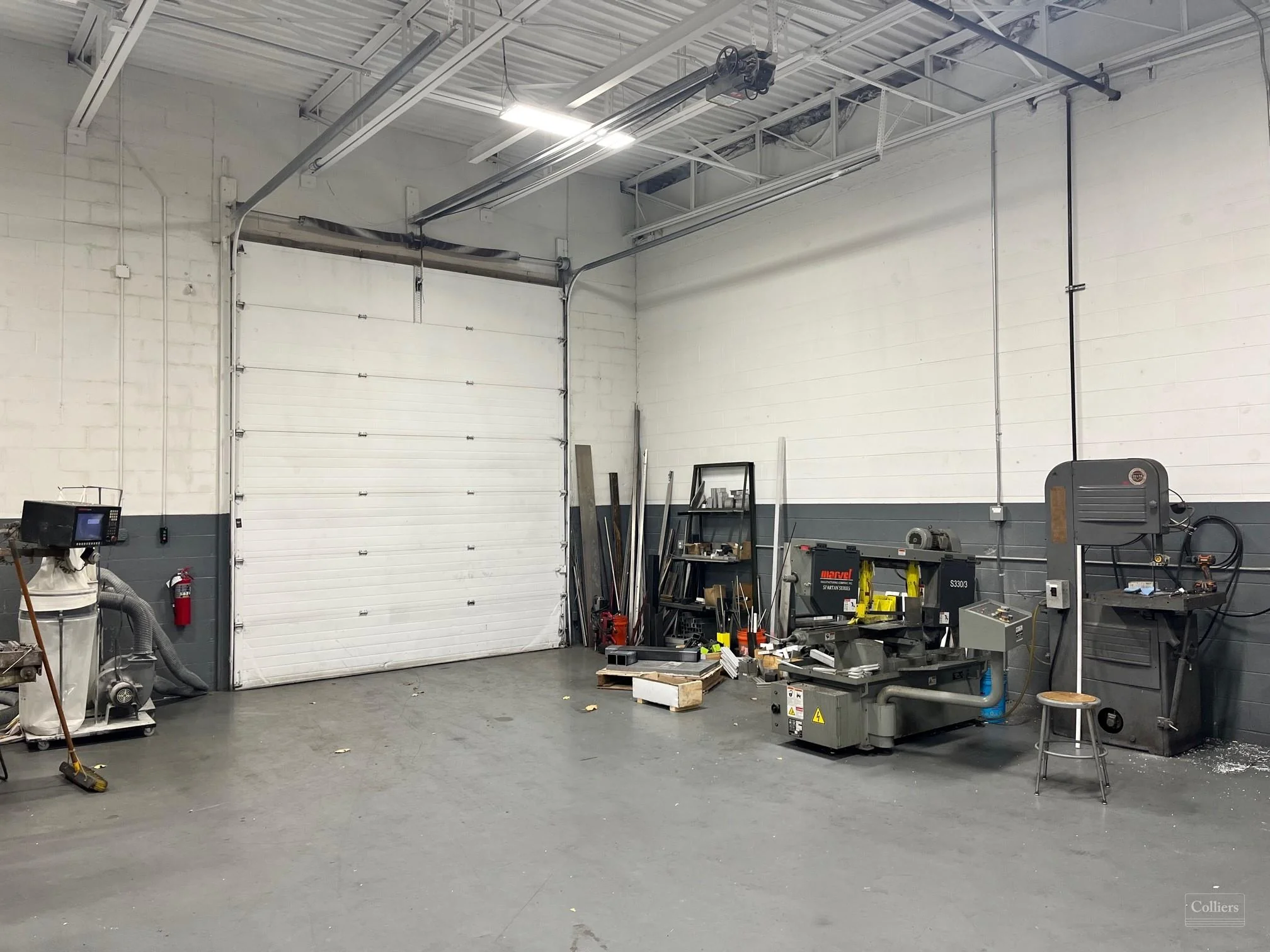 For Sale - 10,917 SF - Industrial — Sale in Troy, MI, photo 2 of 8