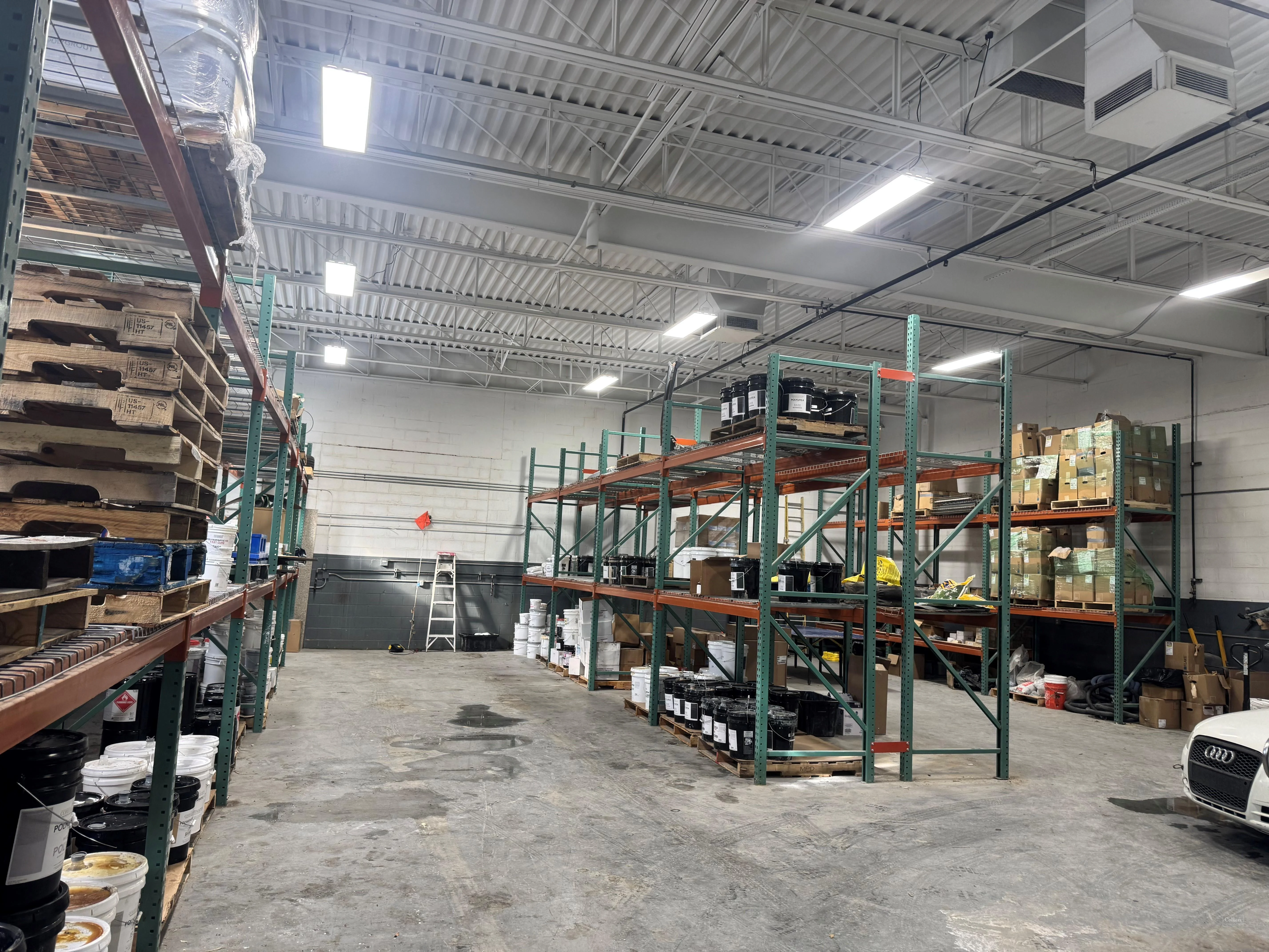 For Sale - 10,917 SF - Industrial — Sale in Troy, MI, photo 5 of 8